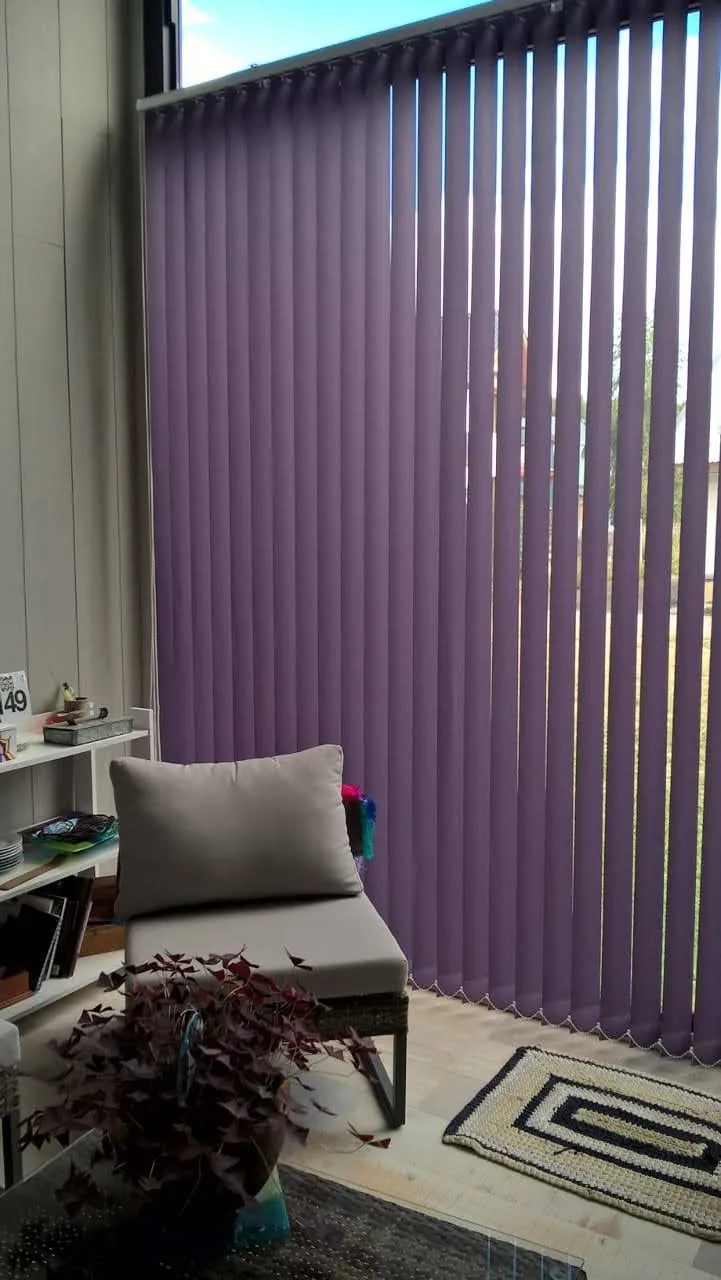 Vertical Barcelona · Morada
