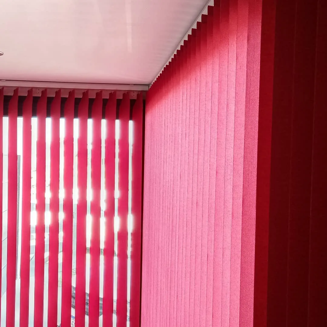 Vertical Barcelona · Rojo